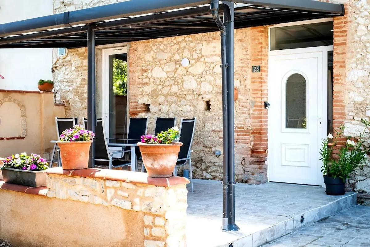 Au Paradis Des Anges Maison De Village Climatise Avec Jardin Briatexte 度假居